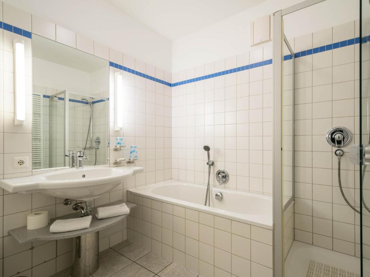 Kaiservillen Heringsdorf - Ferienwohnung Mit 1 Schlafzimmer Und Terrasse D102 エクステリア 写真
